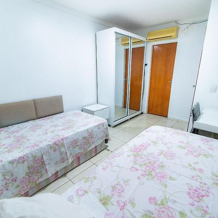 Ap 85M2 , 2Qts Com Suite , Estacionamento, Cozinha Completa , Wi-Fi 500Mb , Jr Catito Brasilia Exterior foto