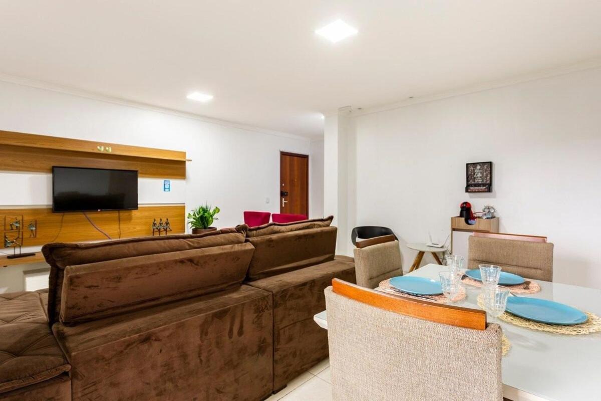 Ap 85M2 , 2Qts Com Suite , Estacionamento, Cozinha Completa , Wi-Fi 500Mb , Jr Catito Brasilia Exterior foto