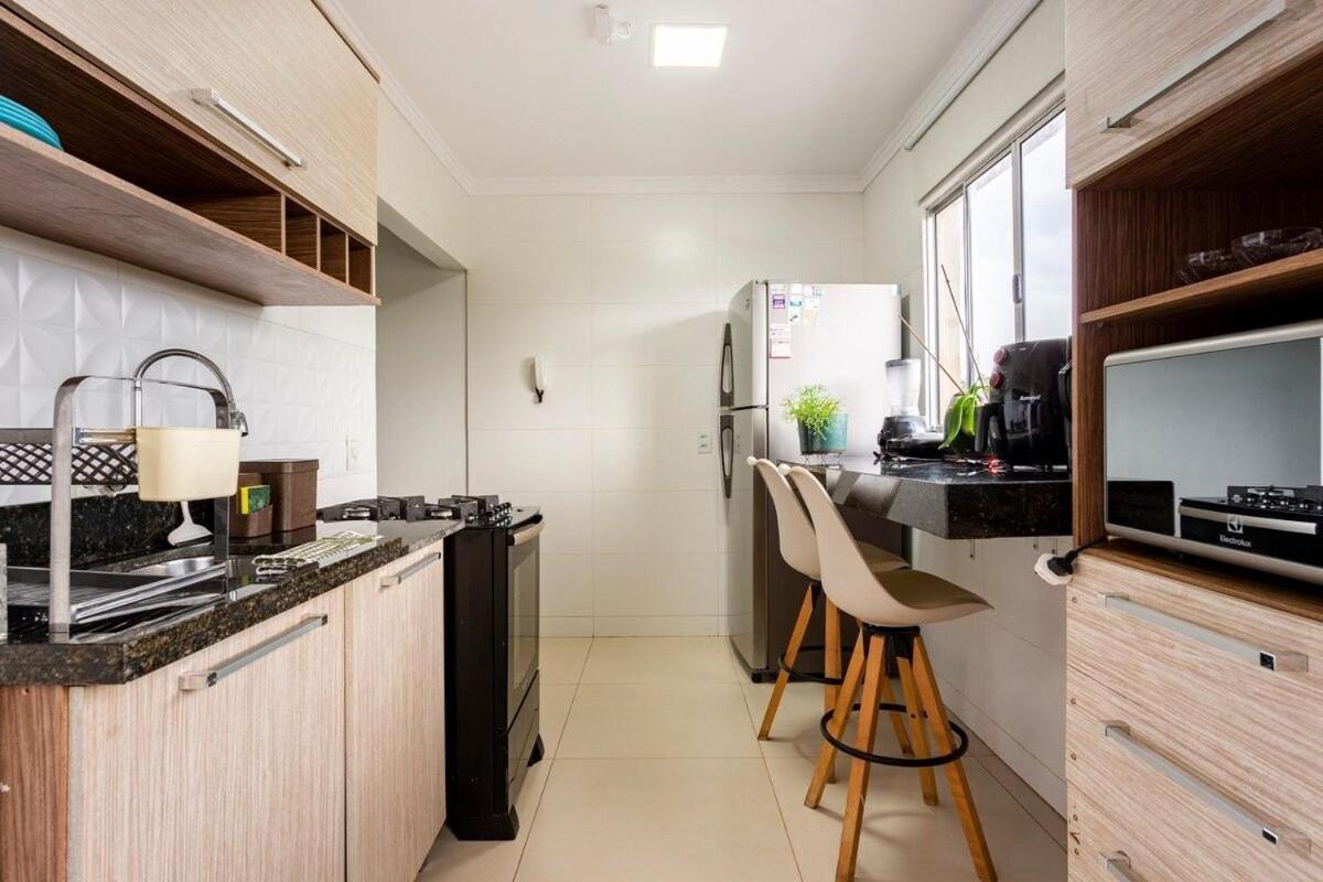 Ap 85M2 , 2Qts Com Suite , Estacionamento, Cozinha Completa , Wi-Fi 500Mb , Jr Catito Brasilia Exterior foto